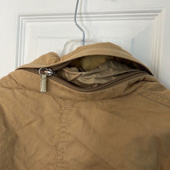 Coach Est 1941 Women's Lightweight Hooded Jacket Beige Tan Camel - Picture 6 of 6